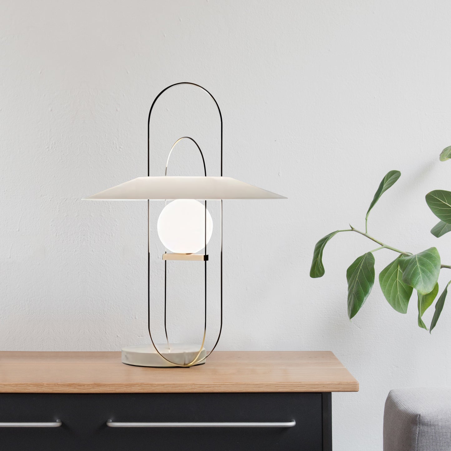 Setareh Table Lamp