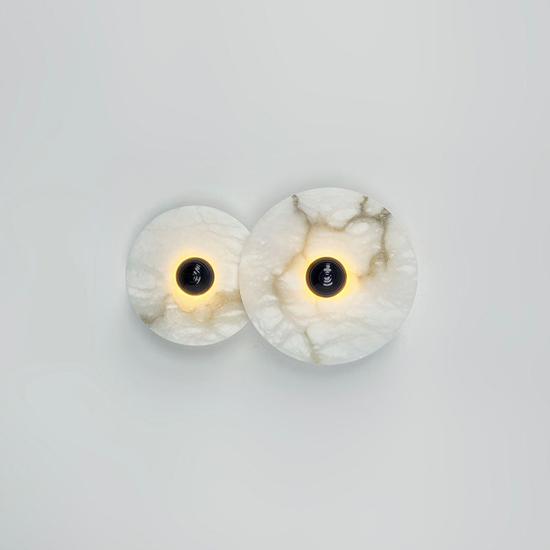 Median Sconce