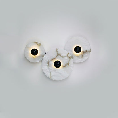 Median Sconce
