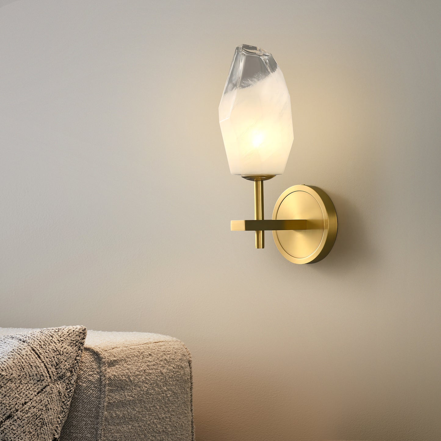 Ice Cube Wall Lamp