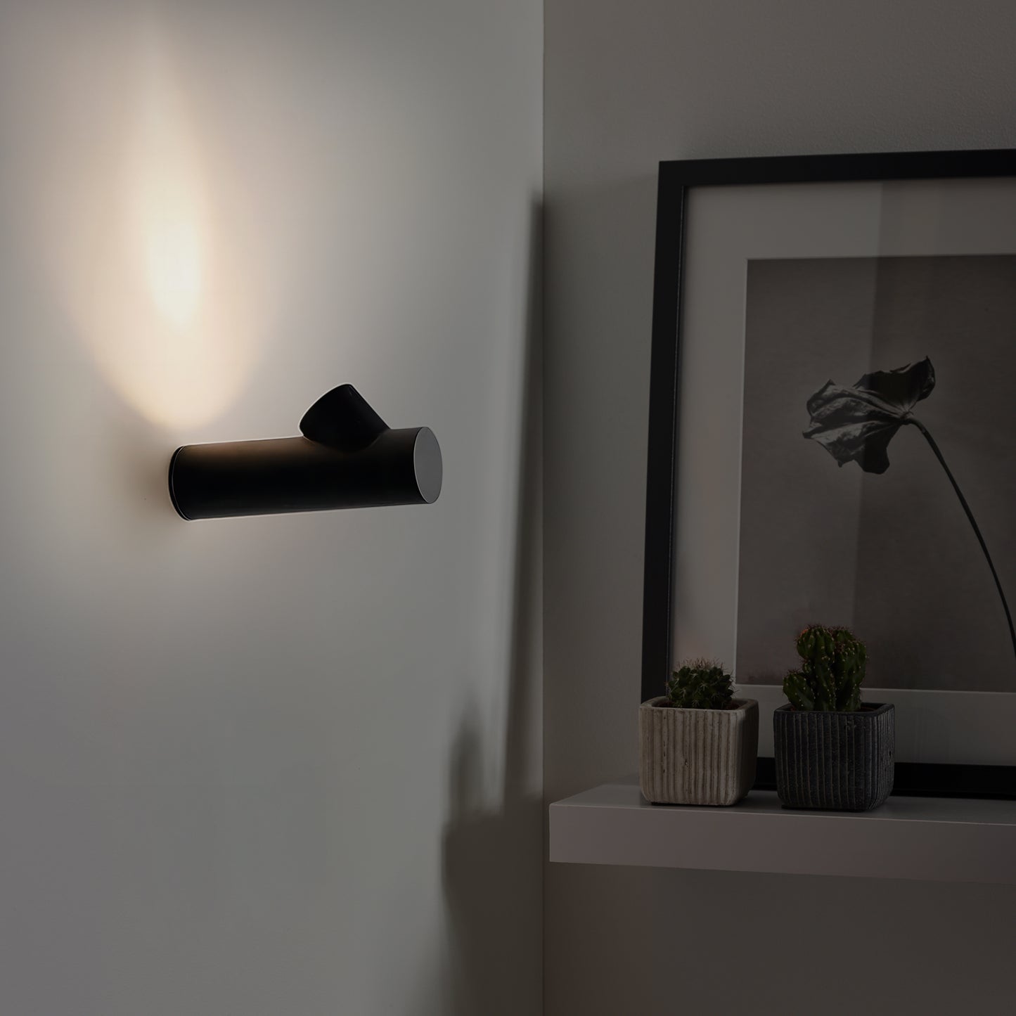Bamboo Pole Wall Lamp