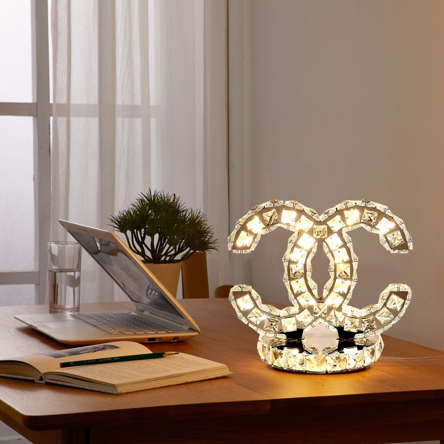 CC Crystal Table Lamp