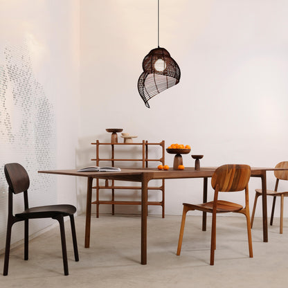 Conch-Shaped Wicker Pendant Lamp