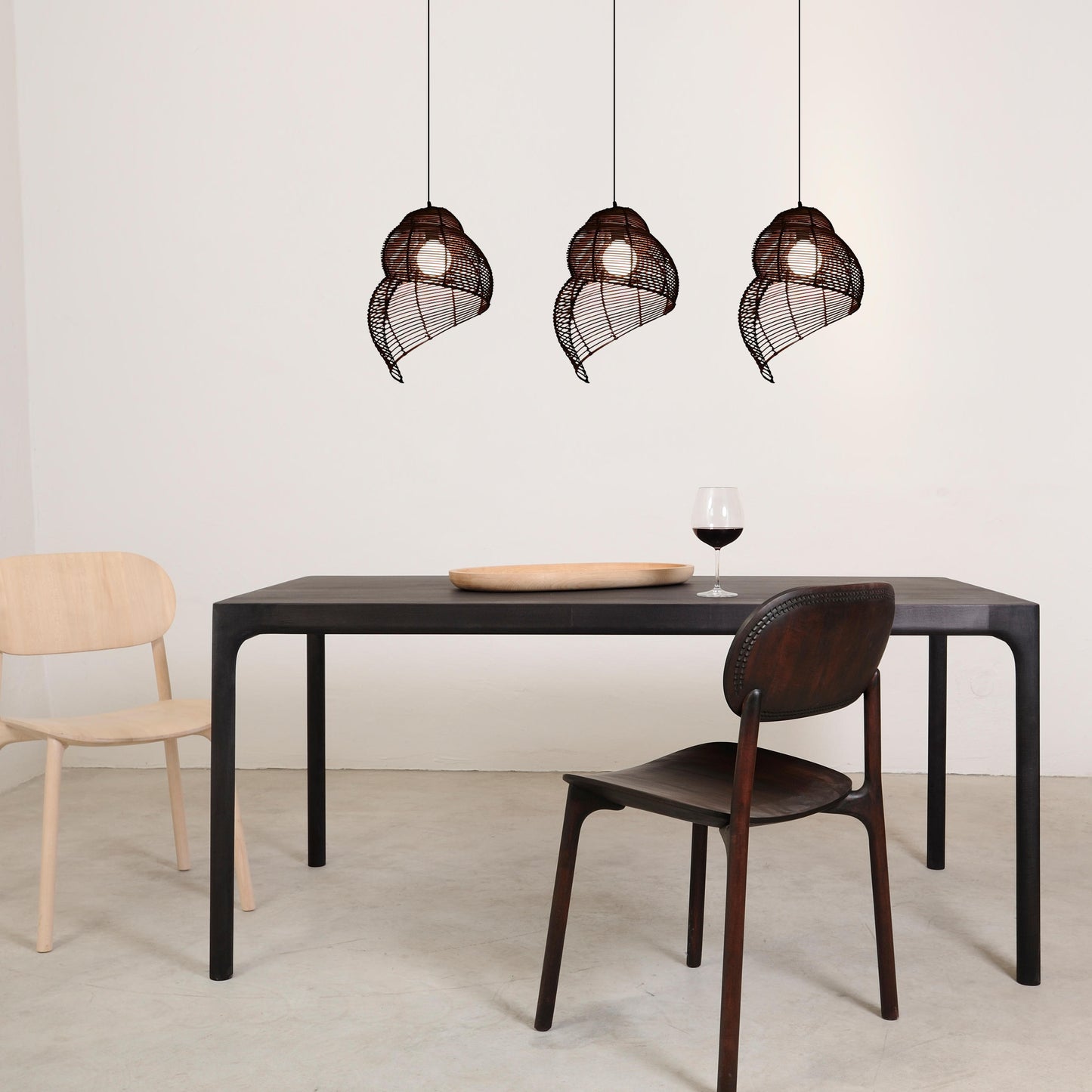 Conch-Shaped Wicker Pendant Lamp