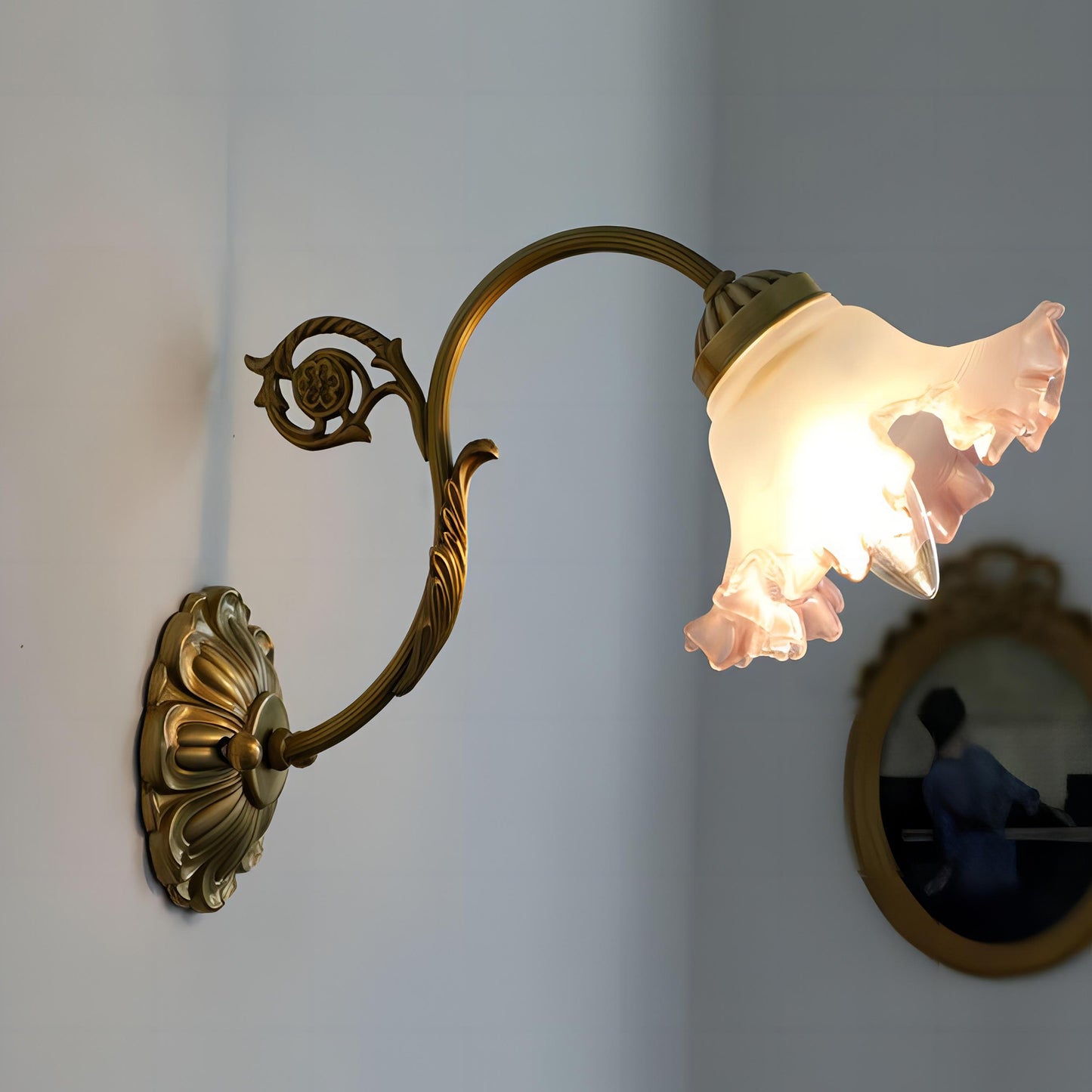 Flower Wall Lamp - Lotus