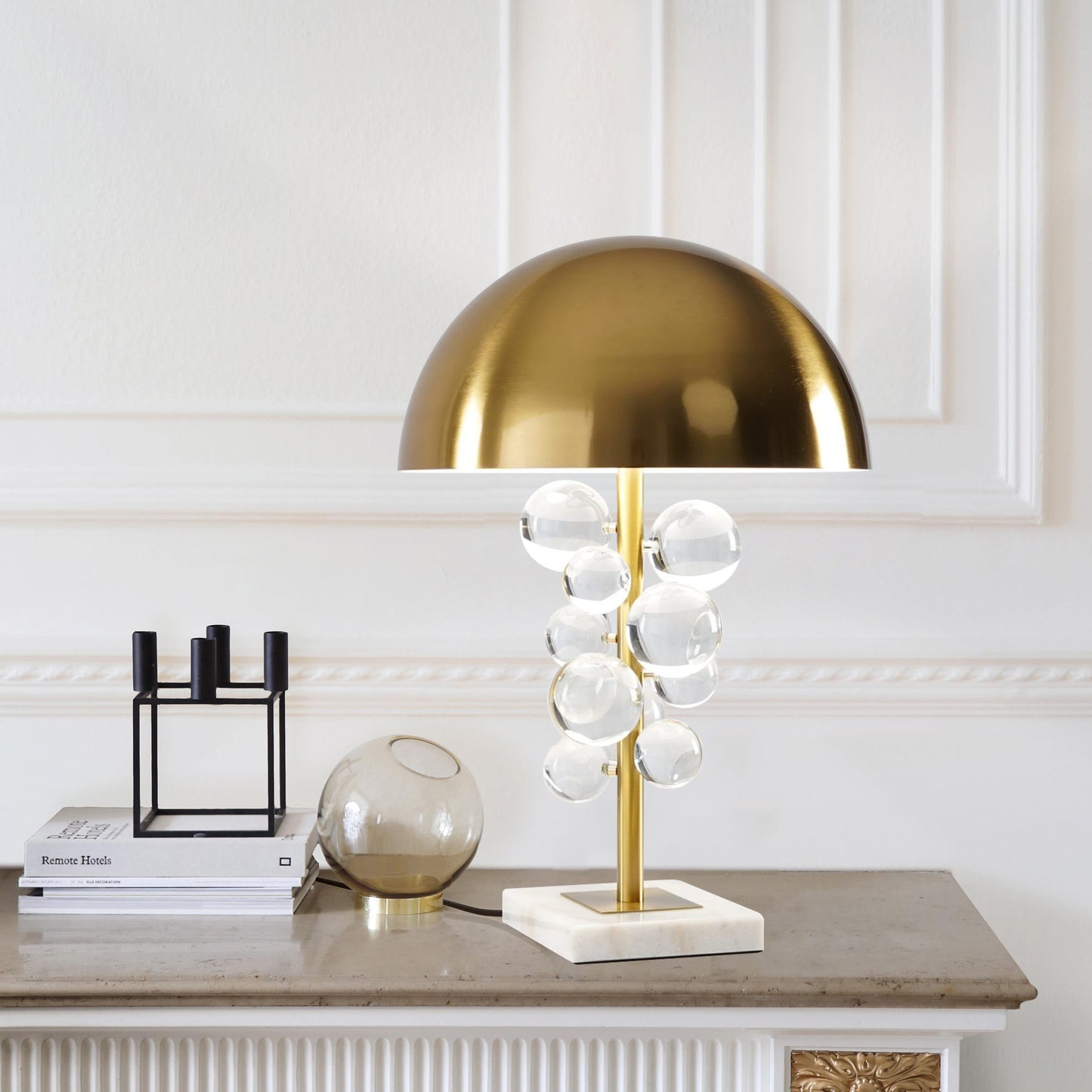 Globo Table Lamp