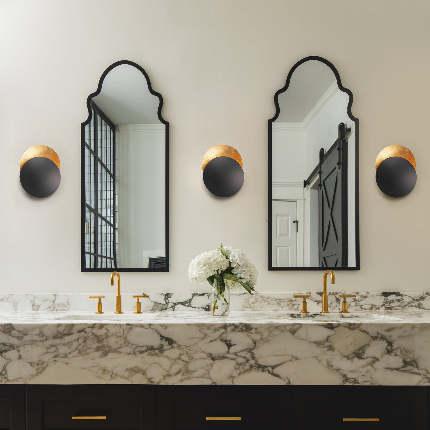 Lederam Wall Lamp