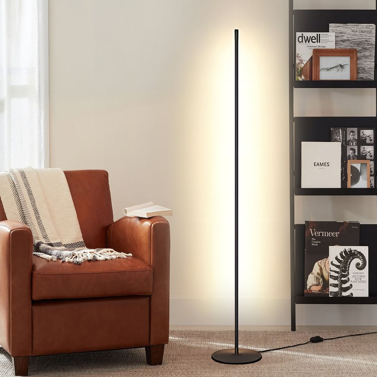 Linear LED Floor Lamp