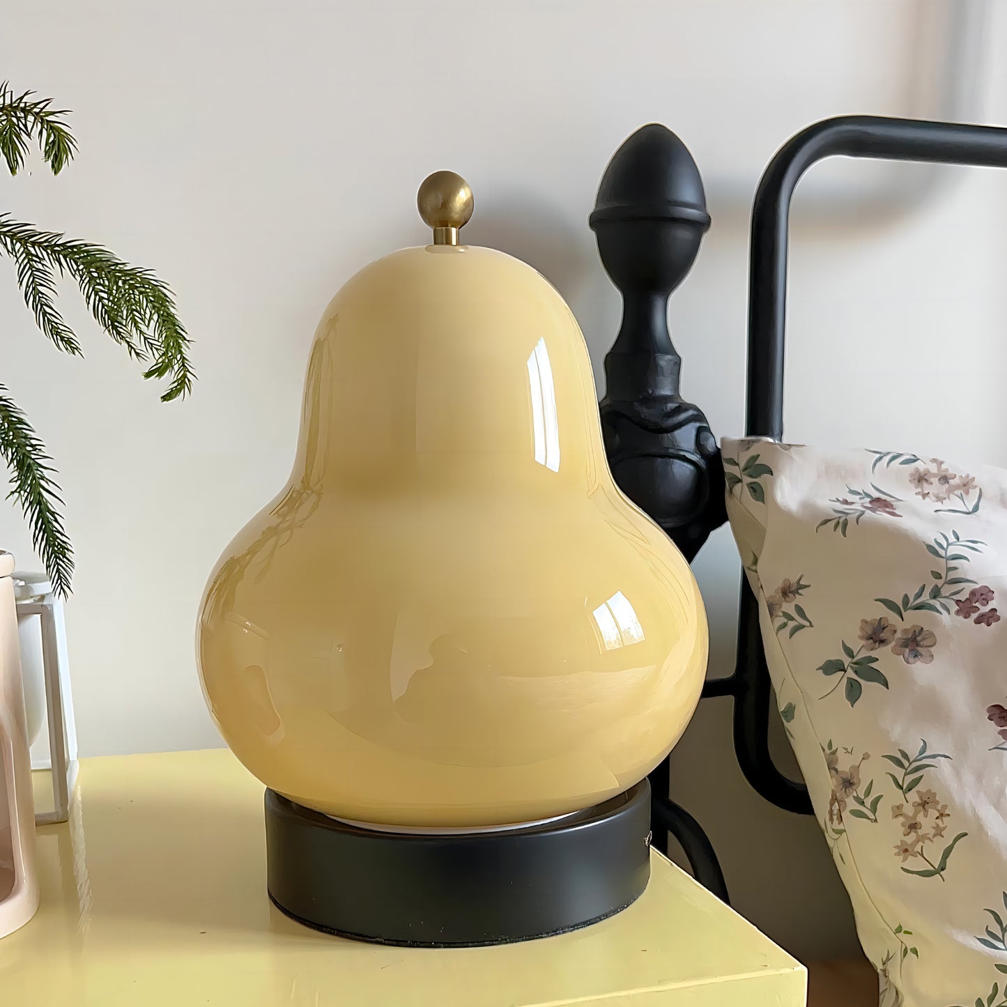 Yeolmae Portable Lamp